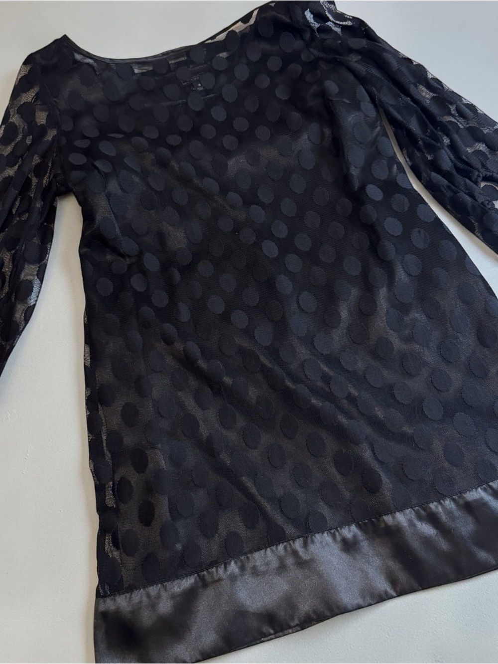 Women’s Black Polka Dot Sheer Long-Sleeve Tunic dress